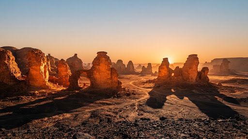 Best Time to Visit Algeria